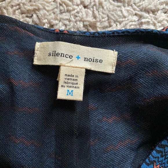 UO Silence + Noise Keyhole A-Line Dress - Picture 5 of 6